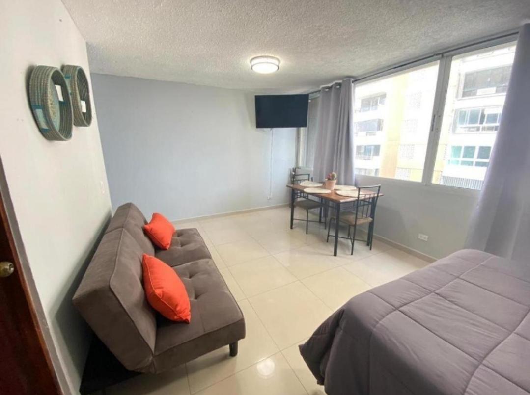 Isla Verde Tower San Juan Exterior foto